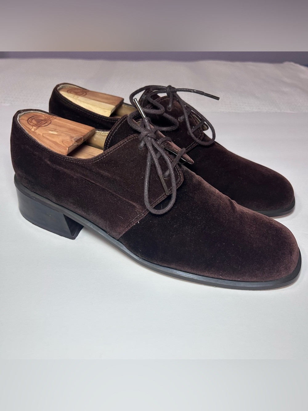 Expressions Vintage Brown Velvet Lace Up Oxfords Women’s 11 Square Toe